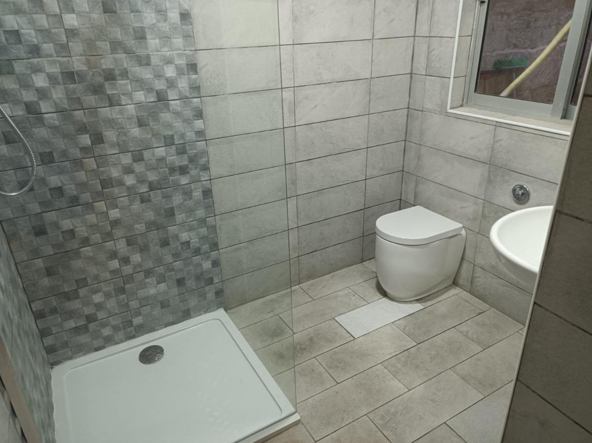 شقة Floriana Cosy Townhouse المظهر الخارجي الصورة